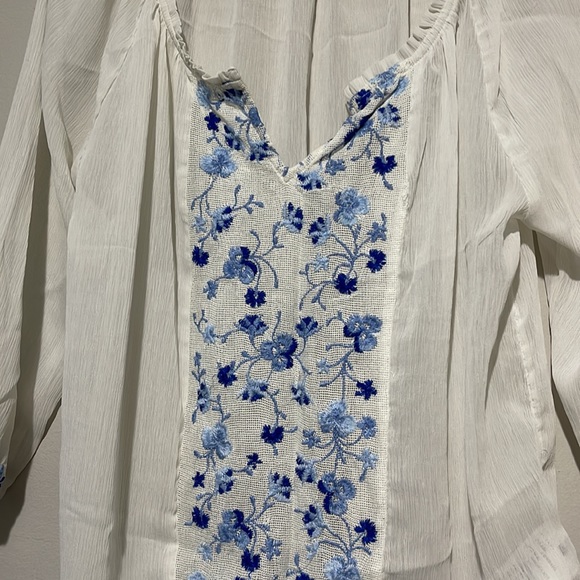 ⭐️ ⭐️Blouse - Picture 2 of 5